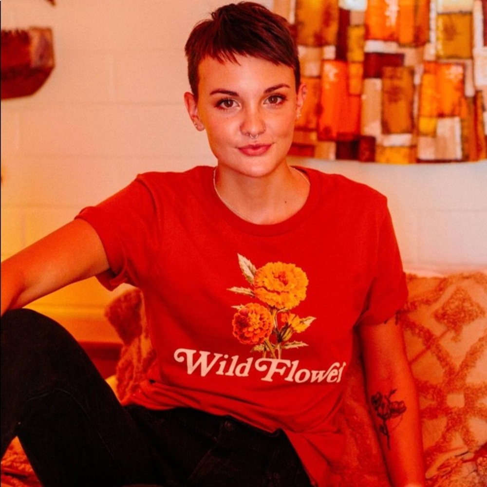 Orange Wildflower Tee - Picture 3 of 3